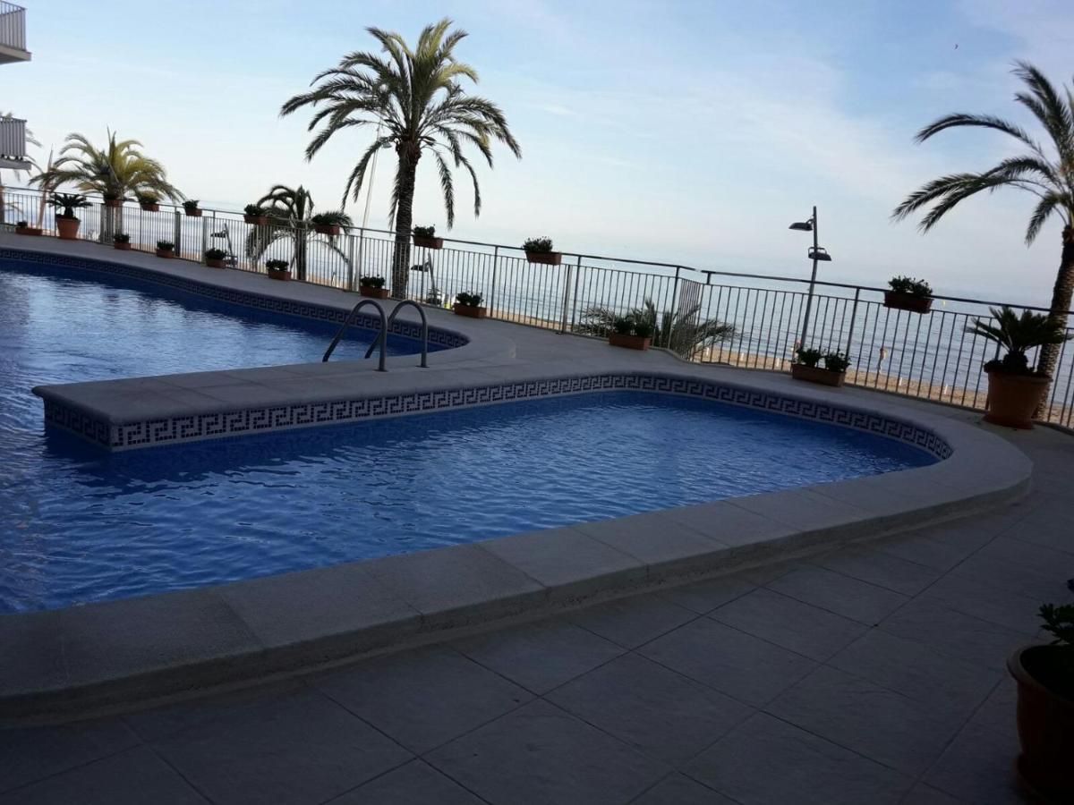 Calafell Torre Sol 4 Apartman Kültér fotó