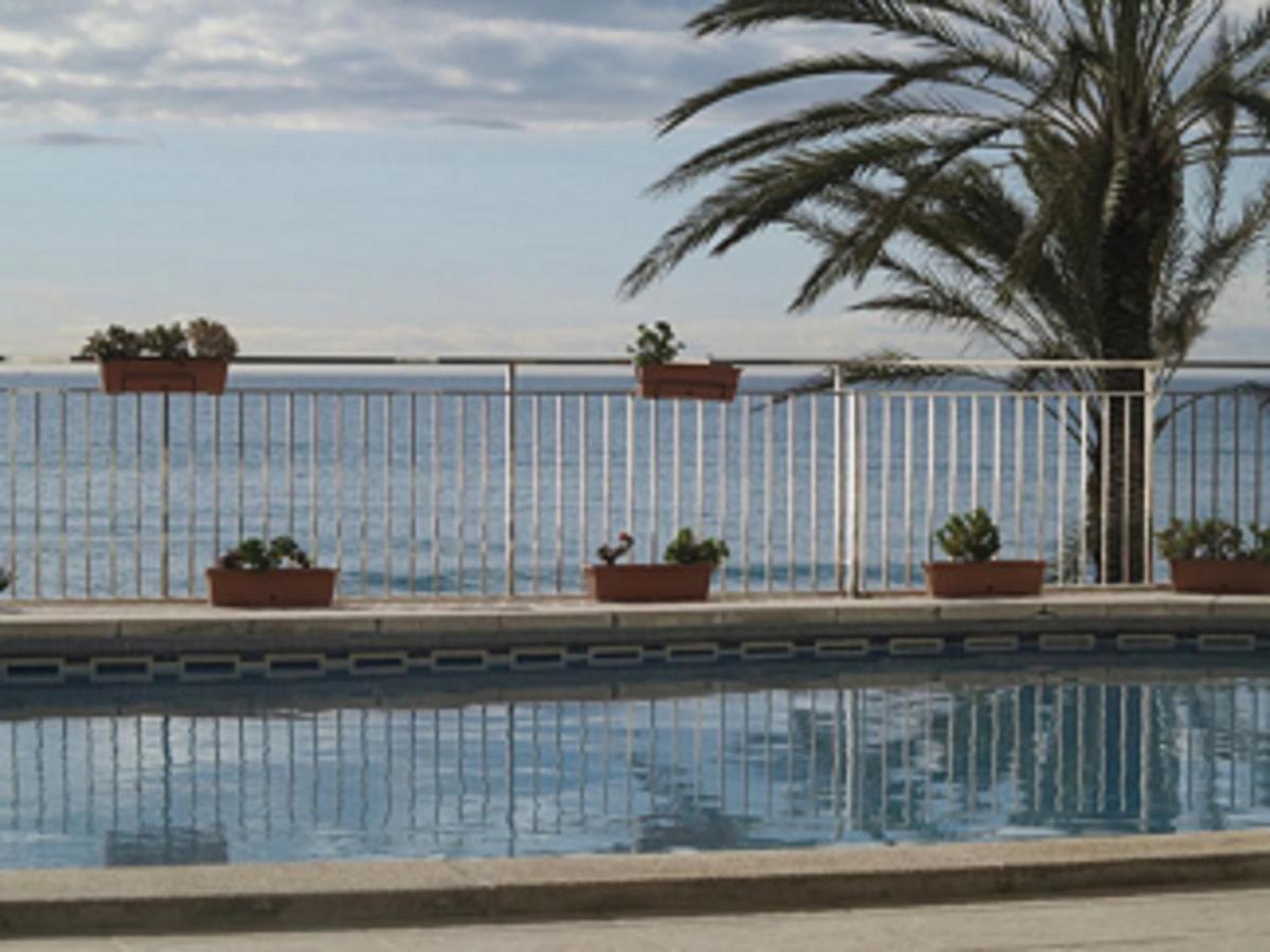 Calafell Torre Sol 4 Apartman Kültér fotó